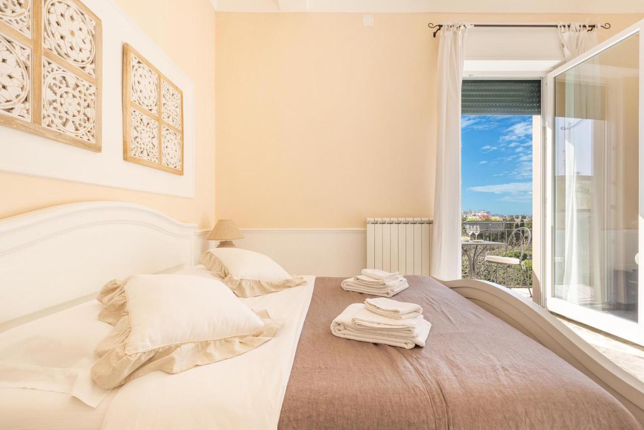 Dimora Le Tre Muse Guesthouse Lecce Exterior foto